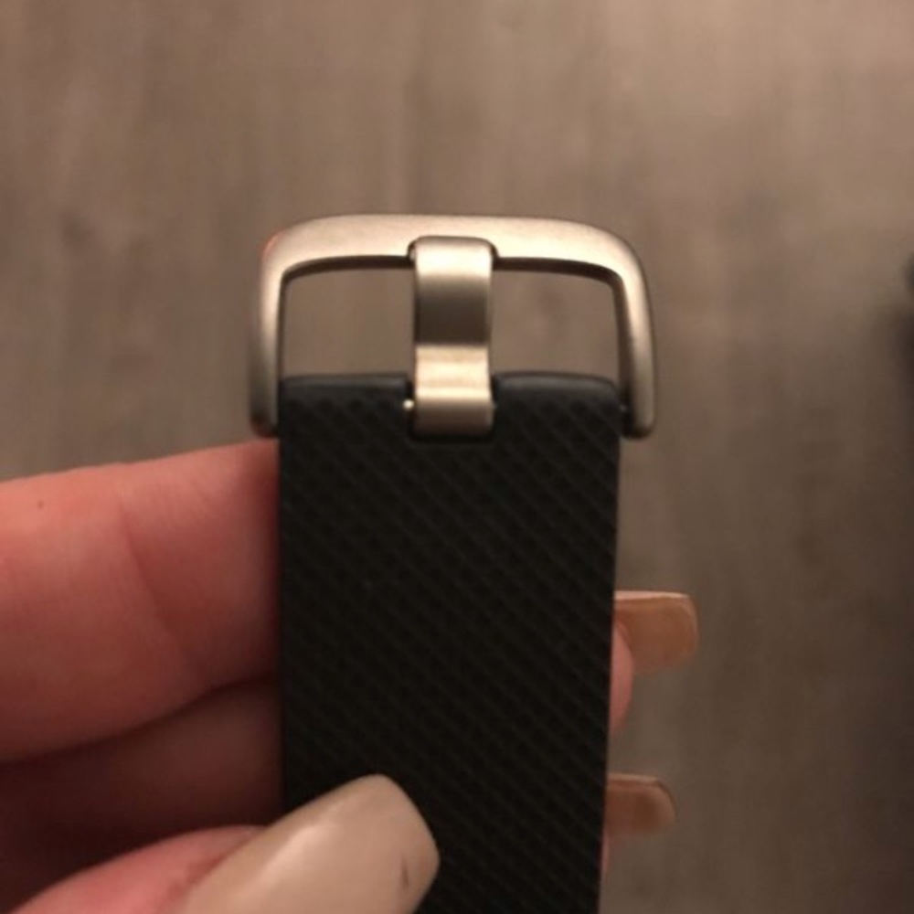 Fit Bit, Never Used! - Picture 2 of 5